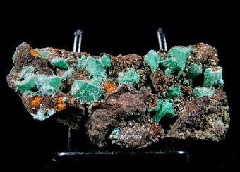 Antlerite on Calcite and Hemimorphite with Selenite Gypsum - Ojuela Mine, Mapim, Mun. de Mapim, Durango, Mexico