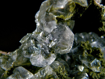 Mottramite on and in Calcite - Tsumeb Mine (Tsumcorp Mine), Tsumeb, Otjikoto Region (Oshikoto), Namibia