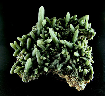 Prase Quartz - Serifos Island (Seriphos), Cyclade Islands (Cyclades; Kikladhes; Nomos Kikladhon), Kykldes Prefecture, Aegean Islands Department (Aiyaon), Greece