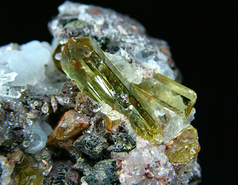 Fluorapatite, Chalcedony, Quartz on Martite - Cerro de Mercado Mine, Victoria de Durango, Cerro de los Remedios, Mun. de Durango, Durango, Mexico