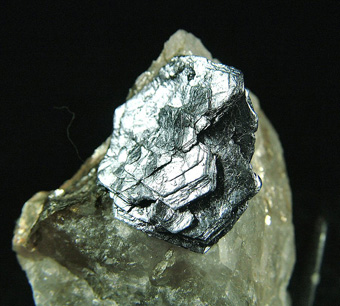 Molybdenite - Moly Hill mine, La Motte, Abitibi RCM, Abitibi-Tmiscamingue, Qubec, Canada