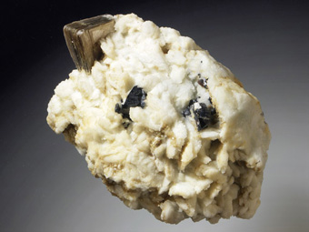 CULT0042 - Cassiterite, Albite, Muscovite - Linopolis, Minas Gerais, Brazil