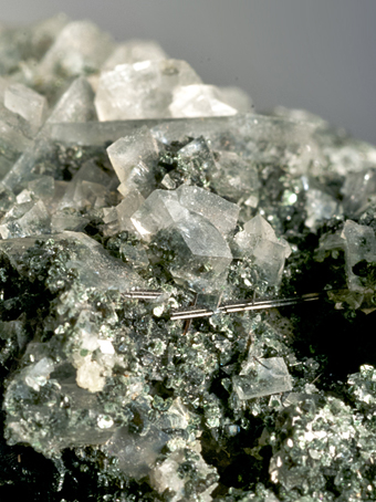 Orthoclase var. Adularia, Rutile, Chlinoclore - Felben Valley, Alti Tauri, Austria