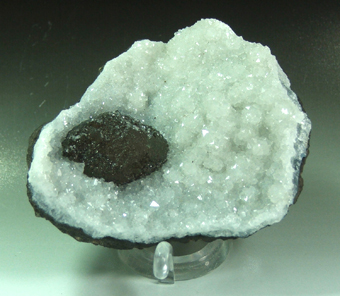 FCI4_BALD0007 - Calcite over calcedony - Aurangabad - Maharastra state - India