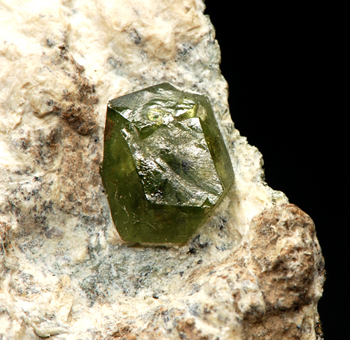 Demantoide - Sferlun mine, Malenco Valley, Sondrio Province, Lombardy, Italy