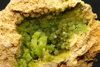 Pyromorphite - Crabulatzu, by Fluminimaggiore, Province of Cagliari, Sardinia - Italy
