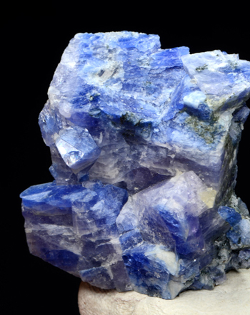 Carletonite - Poudrette quarry, Mont Saint-Hilaire, Qu�bec, Canada