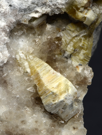 Weloganite - Francon quarry, Montral, Qubec, Canada