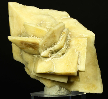 Glauberite - Bertram Mine, Bertram siding, Bertram, Imperial Co., California, USA