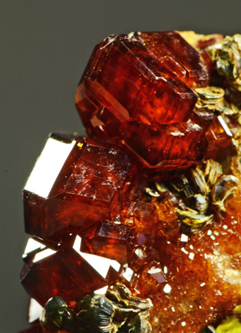 Hessonite - Laietto, Condove, Susa Valley, Torino Province, Piedmont, Italy