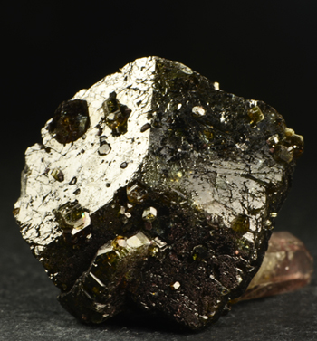 Uvite and Quartz - Pomba pit, Serra das guas, Brumado, Bahia, Brazil