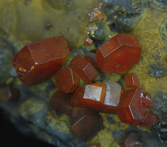 Vanadinite - Mibladen mine - Mibladene - Upper Moulouya lead distr. - Midelt - Khnifra prov. - Mekns-Tafilalet reg. - Morocco