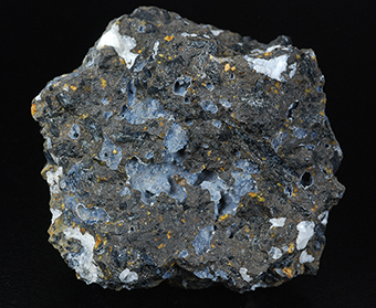 Faujasite-Na, phillipsite, offretite and opal - Limberg quarries - Sasbach - Kaiserstuhl - Baden-Wrttemberg - Germany