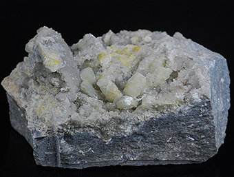 Weloganite - Francon quarry - Montral - Qubec - Canada