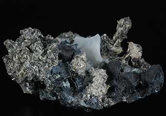 Silver and acanthite - Bouismas Mine - Bouismas - Bou Azer distr. - Tazenakht - Ouarzazate prov. - Souss-Massa-Dra Region - Morocco