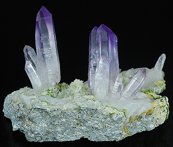 Quartz (var. amethyst) and epidote - Las Vigas Area - Vera Cruz - Mexico