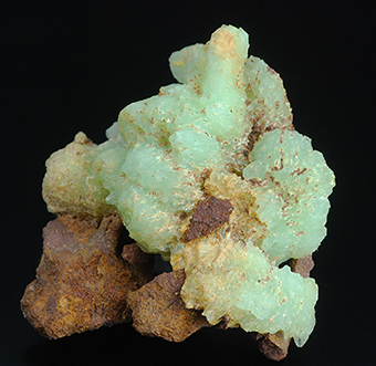 Phosphophyllite - Huallani - Machacamarca Distr. - Cornelio Saavedra prov. - Potos Deptm. - Bolivia  (with VIDEO !)