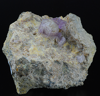 GM18035 - Amethyst quartz  - Su Marralzu quarry -  Osilo - Sassari prov. - Sardinia - Italy