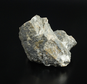 Ardennite-(As) - Varenche Mine - Saint-Barth�lemy - Nus -Aosta Valley -Italy