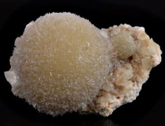 Thomsonite-(Ca), mesolite and stilbite -Aurangabad distr. - Maharashtra - India