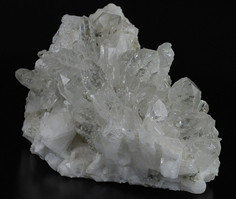 Cookeite over quartz - La Croix de Fer pass - Saint Sorlin d'Arves - Savoie - Rh�ne-Alpes - France