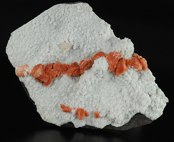 Heulandite and chalcedony - Aurangabad distr. - Maharastra state - India