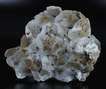 Calcite and chalcopyrite - Chenzhou pref. - Hunan prov. - China