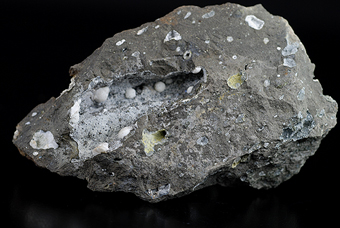 Garronite, gonnardite and analcime - San Giorgio di Perlena - Fara Vicentino - Vicenza prov. - Veneto - Italy