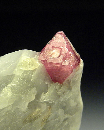 Spinel - Mogok - Burma (Mynamar)