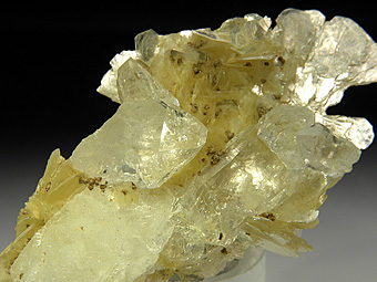 Ruifranconite on Albite - Sapucaia Mine - Galileia - Minas Gerais - Brazil