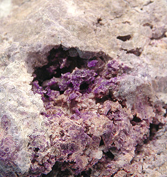 Diopside var. Violane - Prabornaz mine - Saint Marcel - Aosta Valley - Italy
