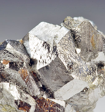 Nickelskutterudite var. Cloanthite - Schlema, Schlema-Hartenstein District, Erzgebirge, Saxony, Germany