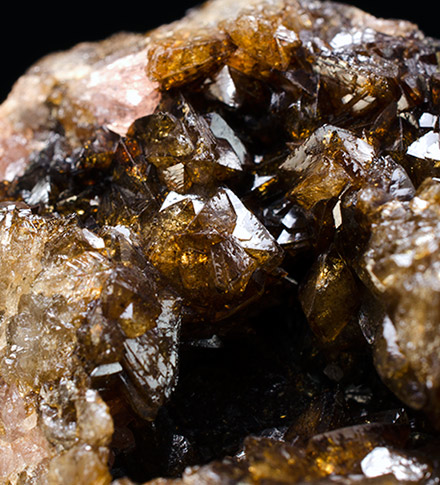 Correianevesite with Hureaulite - Jocao pegmatite, Galilia, Doce valley, Minas Gerais, Brazil