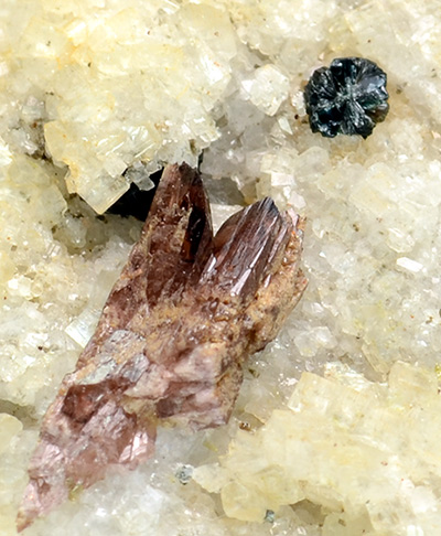 Tilasite - Mt. Cervandone area, Devero Alp, Baceno, Devero Valley, Antigorio Valley, Ossola Valley, Verbano-Cusio-Ossola Province, Piedmont, Italy