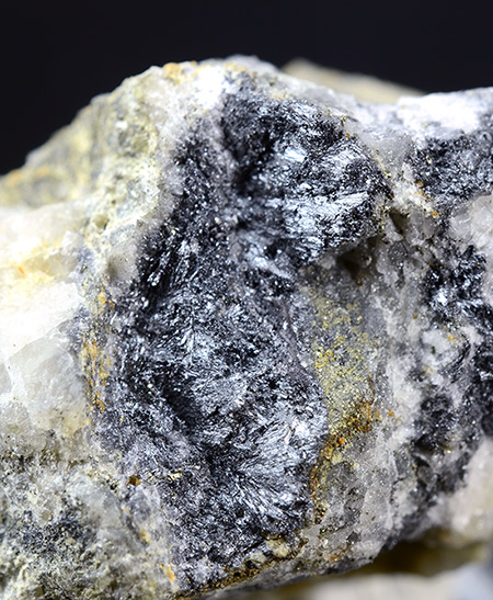 Scainiite - Dimitrij vein, Ľudovt adit, Dbrava Sb deposit, Dbrava, Liptovsk Mikul District, ilina Region, Slovakia
