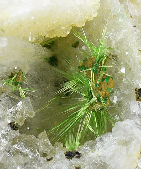 Khinite-3T (parakhinite) -Tombstone Mining District, Cochise County, Arizona, USA (TL)