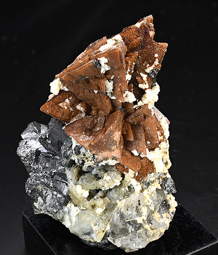 Genthelvite - Huanggang Fe-Sn deposit, Hexigten Banner, Ulanhad League, Inner Mongolia Autonomous Region, China