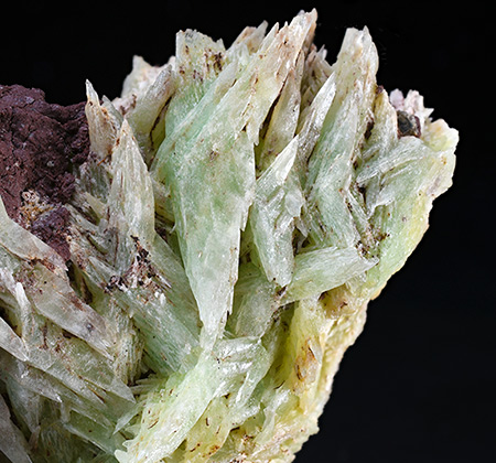 Phosphophyllite - Huallani - Machacamarca Distr. - Cornelio Saavedra prov. - Potos Deptm. - Bolivia