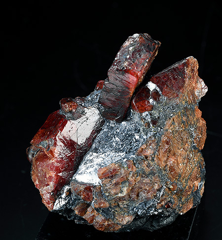 Rhodonite on Galena - Broken Hill, Broken Hill district, Yancowinna Co., New South Wales, Australia