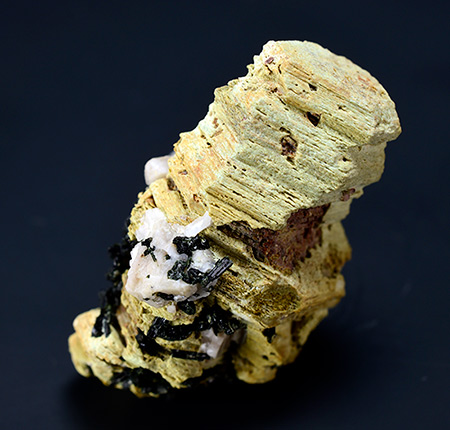 Parisite-(Ce) - Mount Malosa, Zomba, Southern Region, Malawi