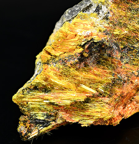 Wakabayashilite - Khaidarkan Sb-Hg deposit, Batken Region, Kyrgyzstan