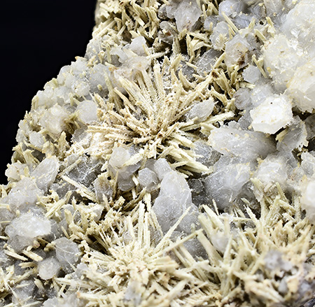 Johannsenite - Civillina Mt. - Recoaro Terme - Vicenza prov. - Veneto - Italy (Type LOcality)